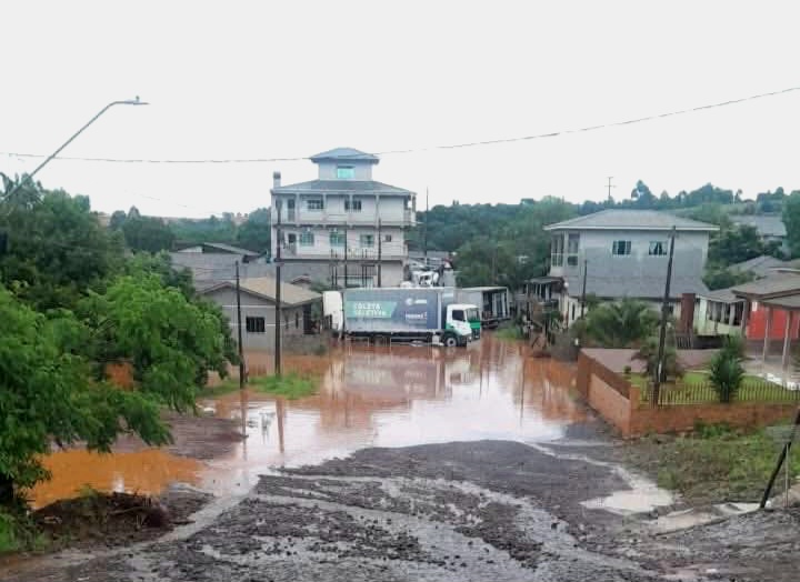 Defesa Civil de Guarapuava entra em estado de alerta para atender áreas de risco