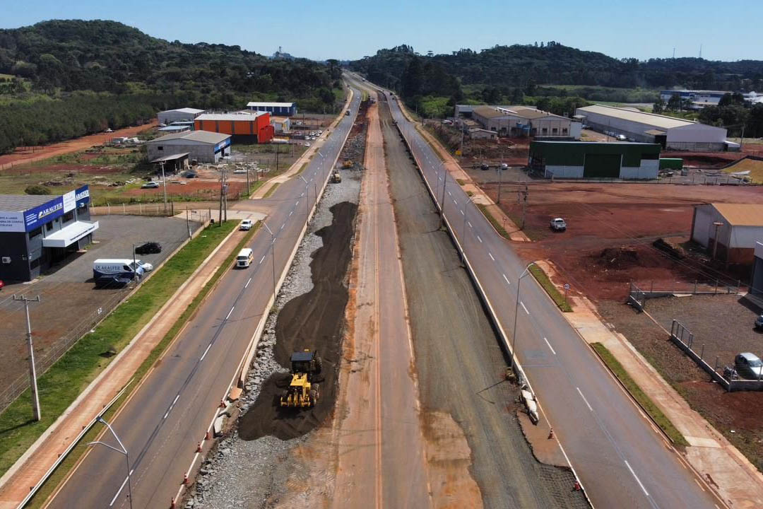 Pitanga sai na frente e transforma paisagem urbana com avanço das obras na PR-466